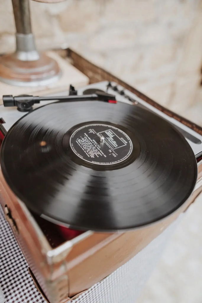 Votre bar à vinyles en région Parisienne